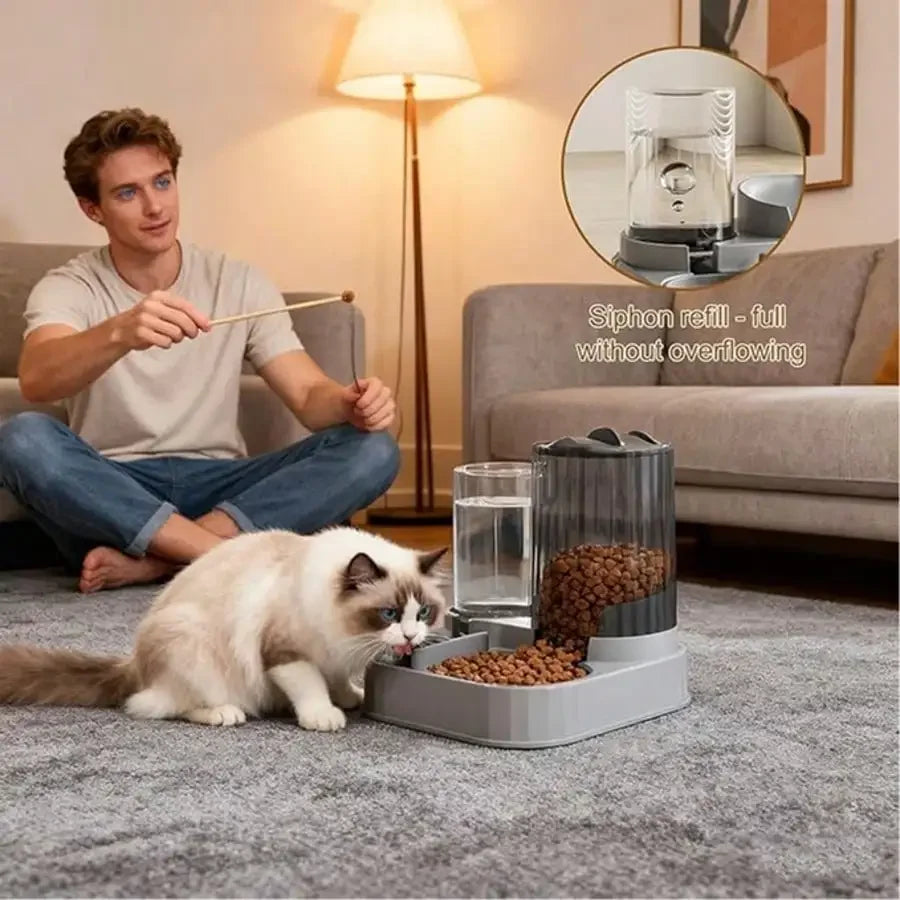 2-In-1 Automatic Dog Bowl And Cat Feeder 2500ml Capacity